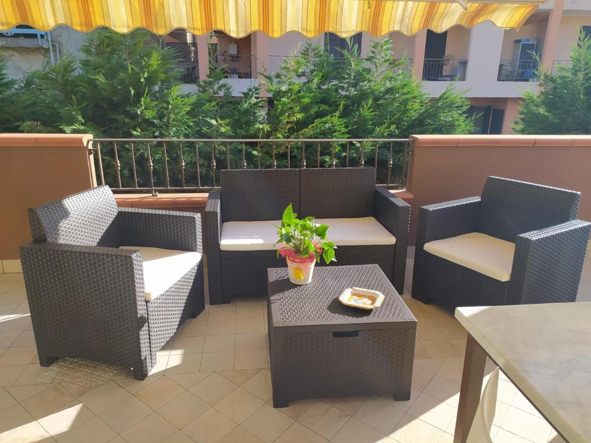 B&B Delle Serre Messina Bagian luar foto